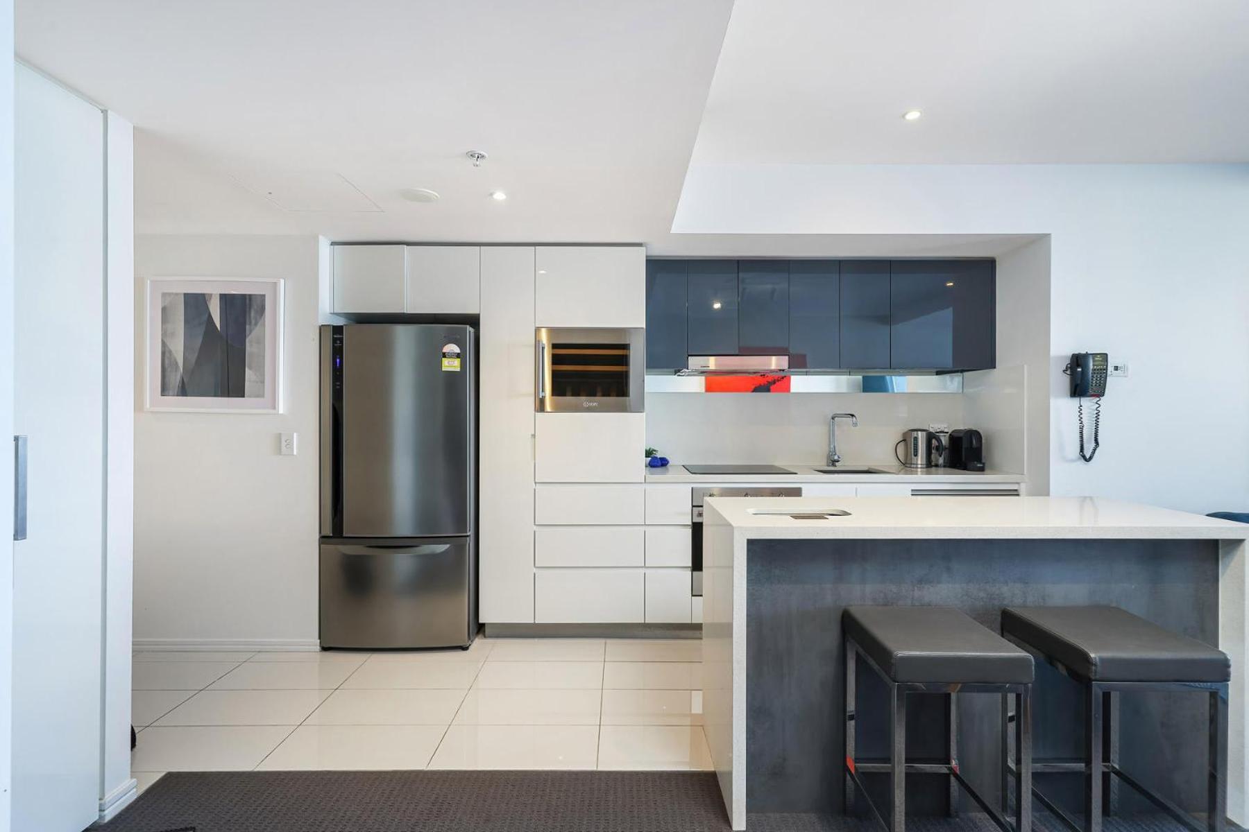 H Star Residences-- Paradise Stayz Gold Coast Esterno foto