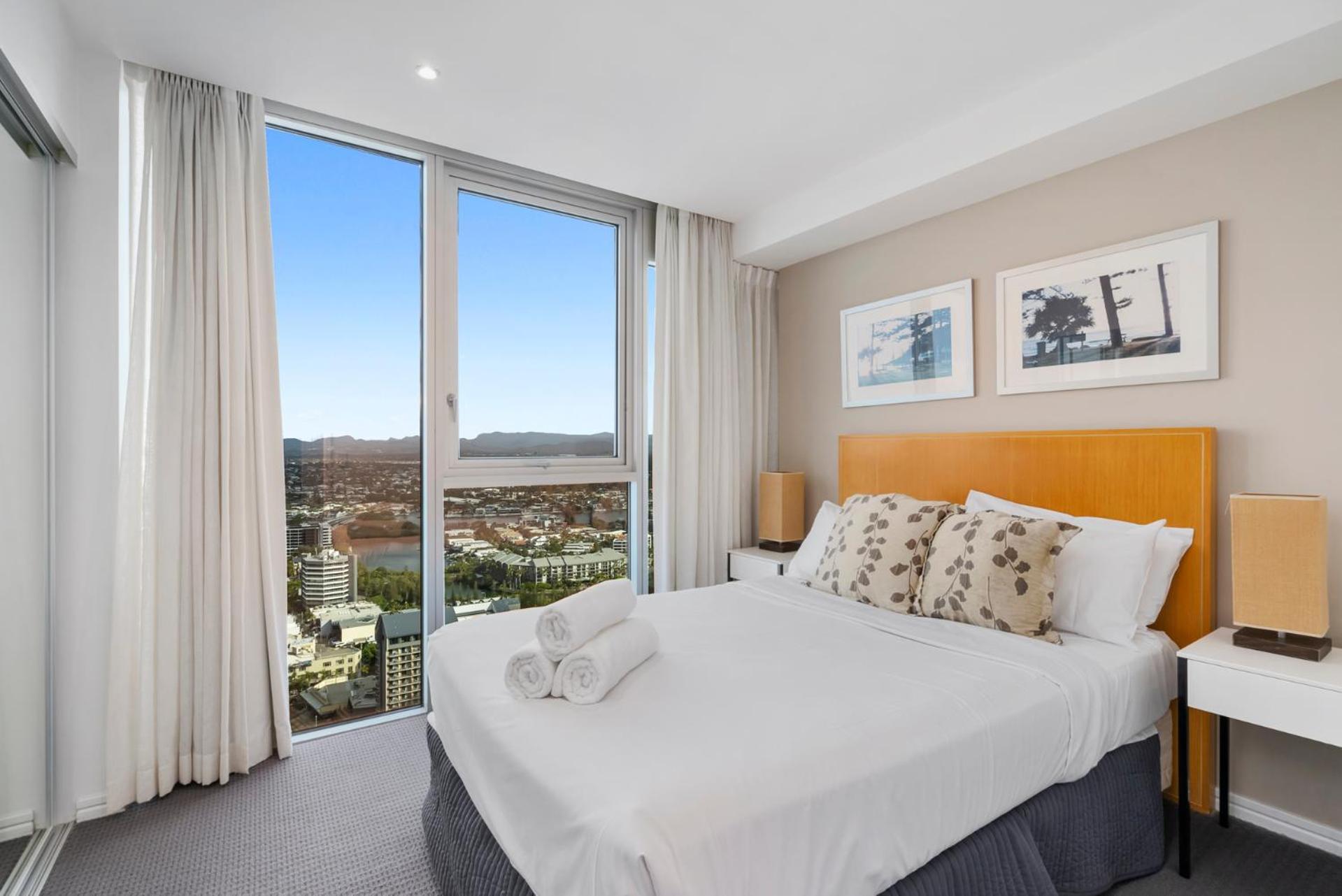 H Star Residences-- Paradise Stayz Gold Coast Esterno foto
