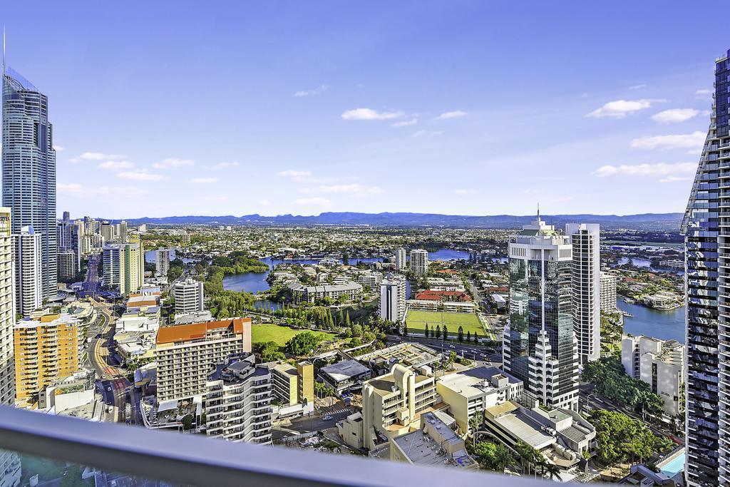 H Star Residences-- Paradise Stayz Gold Coast Esterno foto