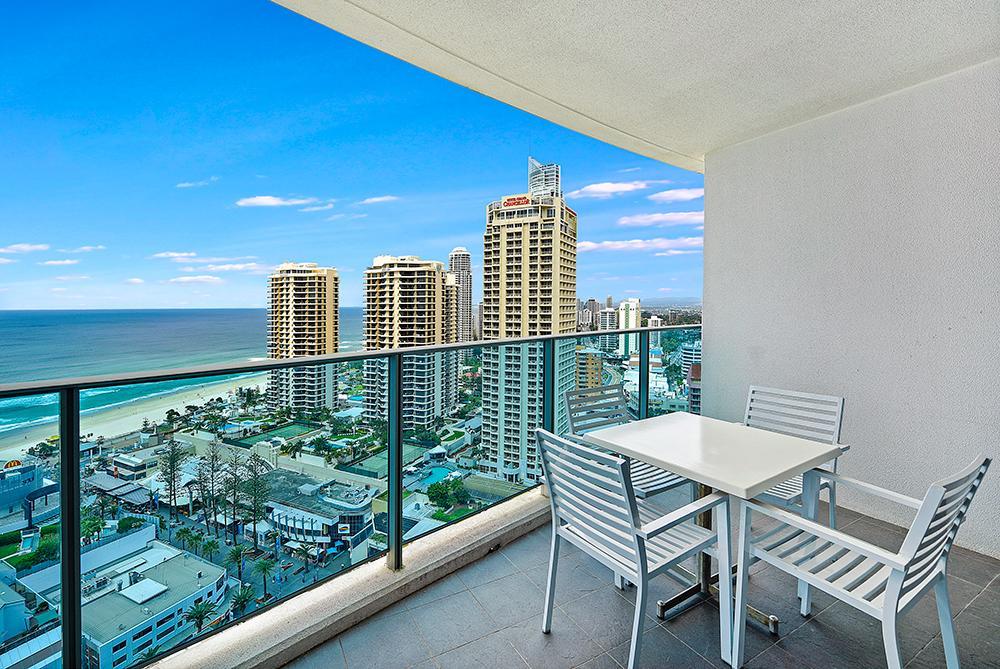 H Star Residences-- Paradise Stayz Gold Coast Esterno foto